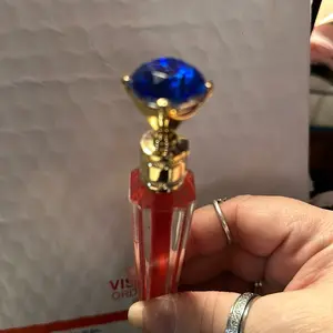 Pola ayir diamond lip gloss