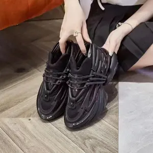 Airship shoes for men and women—fashionable and casual, made from second-grade leather (cowhide), breathable height-increasing platform sneakers; blue high-top men’s running shoes; training shoes; suitable for runners, boys, and girls.