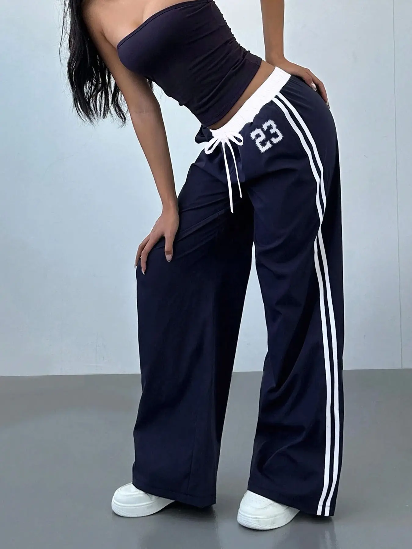 Women's Y2K-style Oversized Graphic Track Pants, Versatile Wide-leg Training Sweatpants with Side Stripes & Number "23" Print, Perfect for Streetwear & Daily Outings, Athleisure Style Bottoms, Athleisure Design, Drawstring Waist Sweatpants