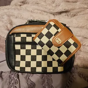 review image 4