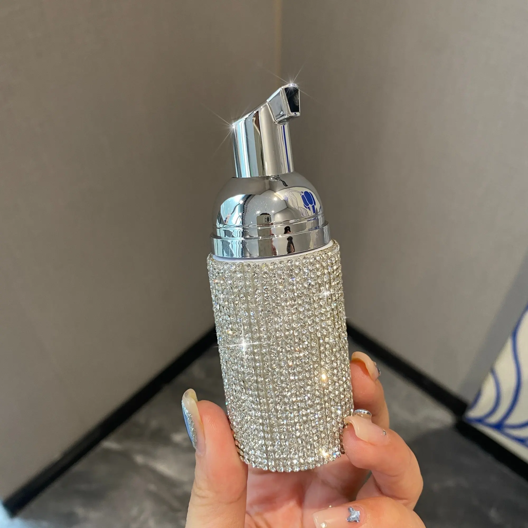 Luxurious Blingbling Pump Bottle Set, Soap Dispenser Bathroom, Soap Container, Includes Foaming & Mousse Bottles, Perfect Gift for Him Her, Travel-Friendly Design