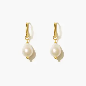 en route Pearl Hoop Earrings in Gold, Elegant Hoop Design Featuring Natural Pearls, Versatile Statement Jewelry for Everyday Wear, Perfect for Layered or Solo Styling