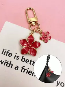 Metal Sakura Keychain, Lightweight Feel, Blooming Flower Design, Floral Pattern Keychain, Perfect for Couple Birthday Gifts, Valentine's Day, Mother's Day