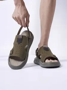 Men's Solid Color Dual-Wear Velcro Closed-Toe Sandals Thick-Soled Breathable Beach Shoes Non-Slip Wear-Resistant Outdoor Water-Resistant Sandals