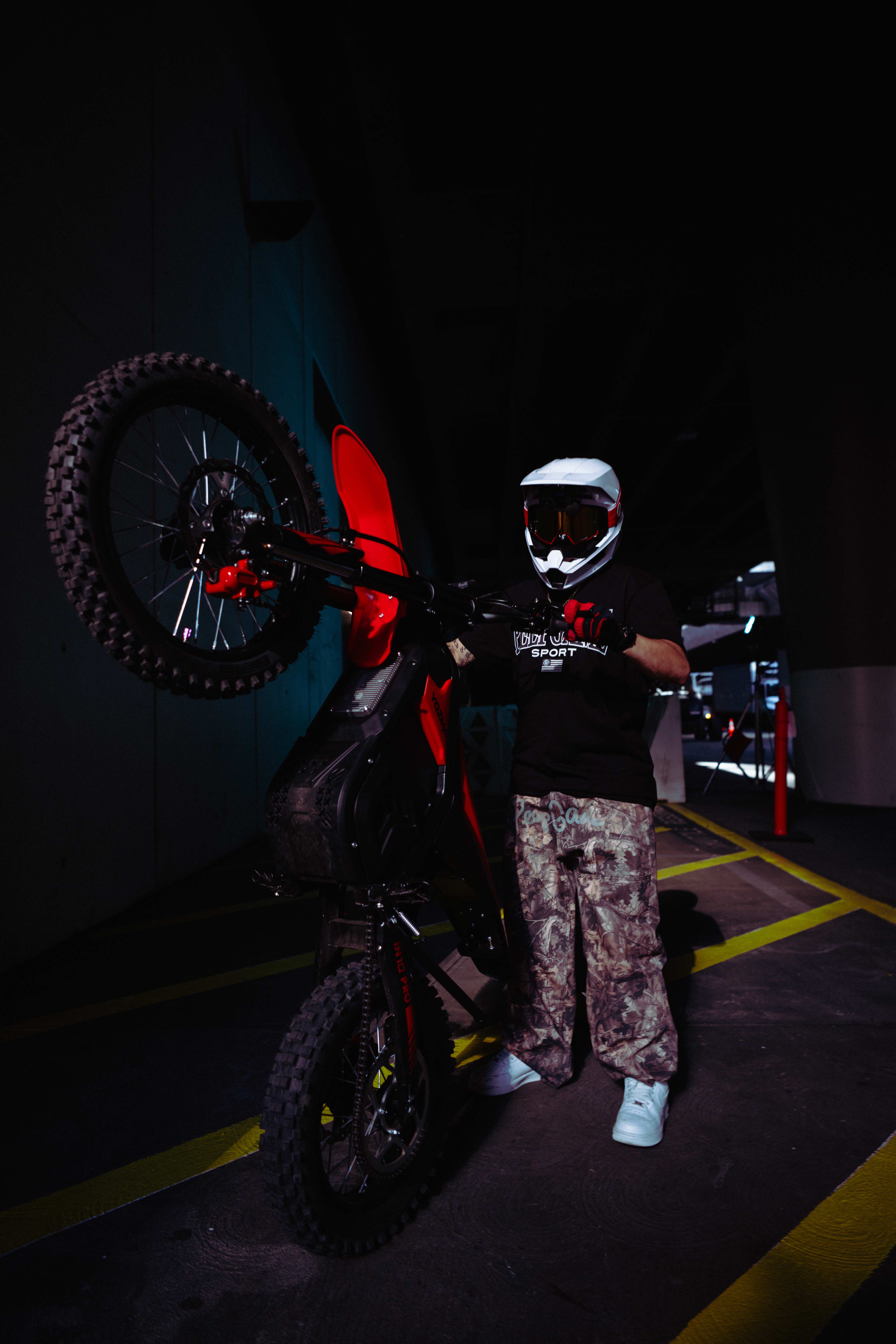 Yozma IN 10 Pro 5500W Power 60V 50Mph 60Miles High-Performance Electric Bike For Teens & Adults e bike