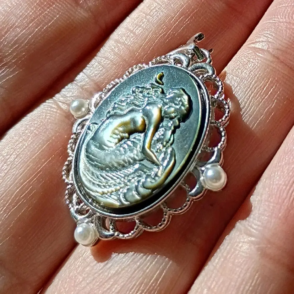 Mermaid Pearl Simple