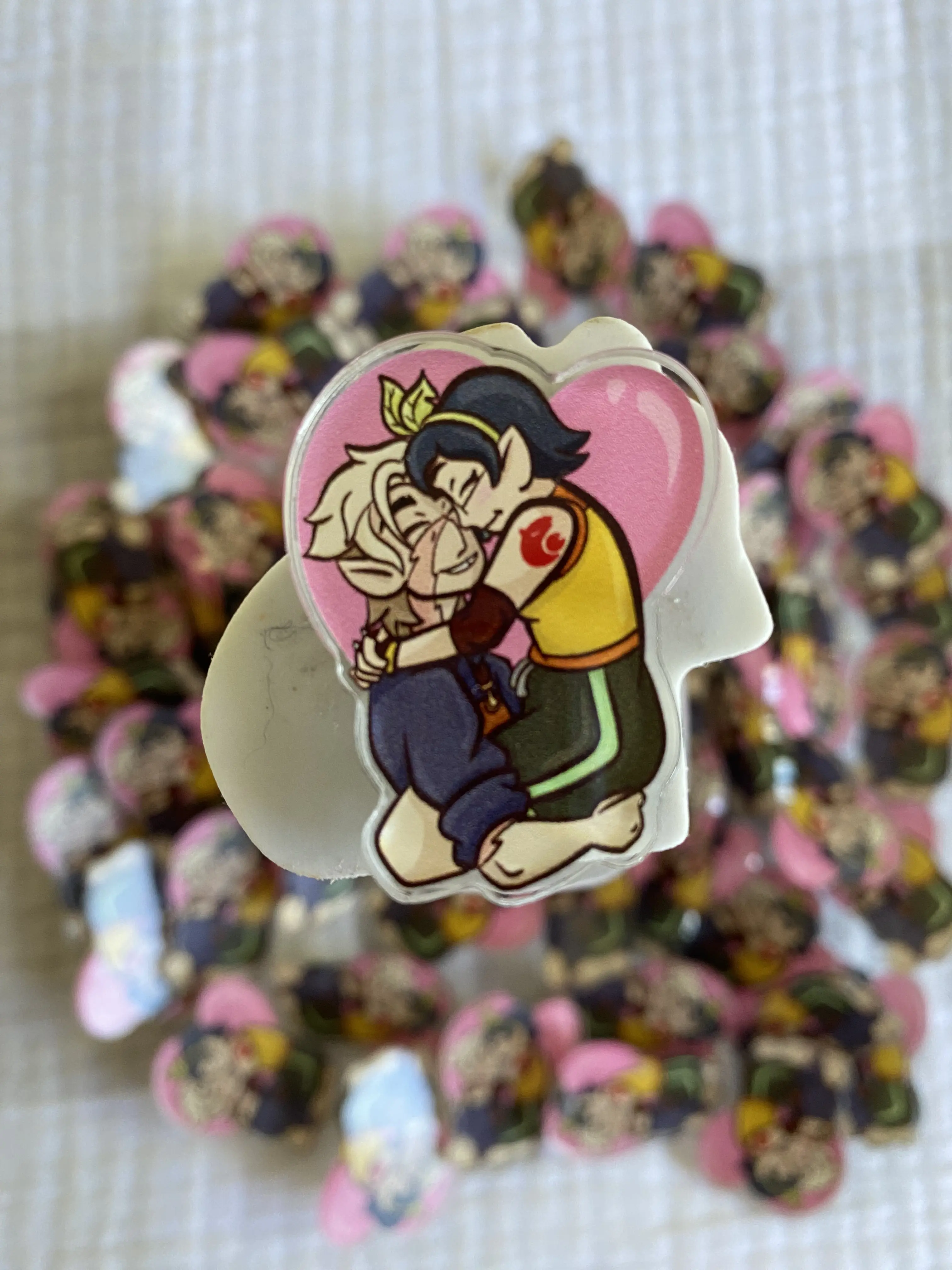 Lowhunt Acrylic Pins: Pink Brooch