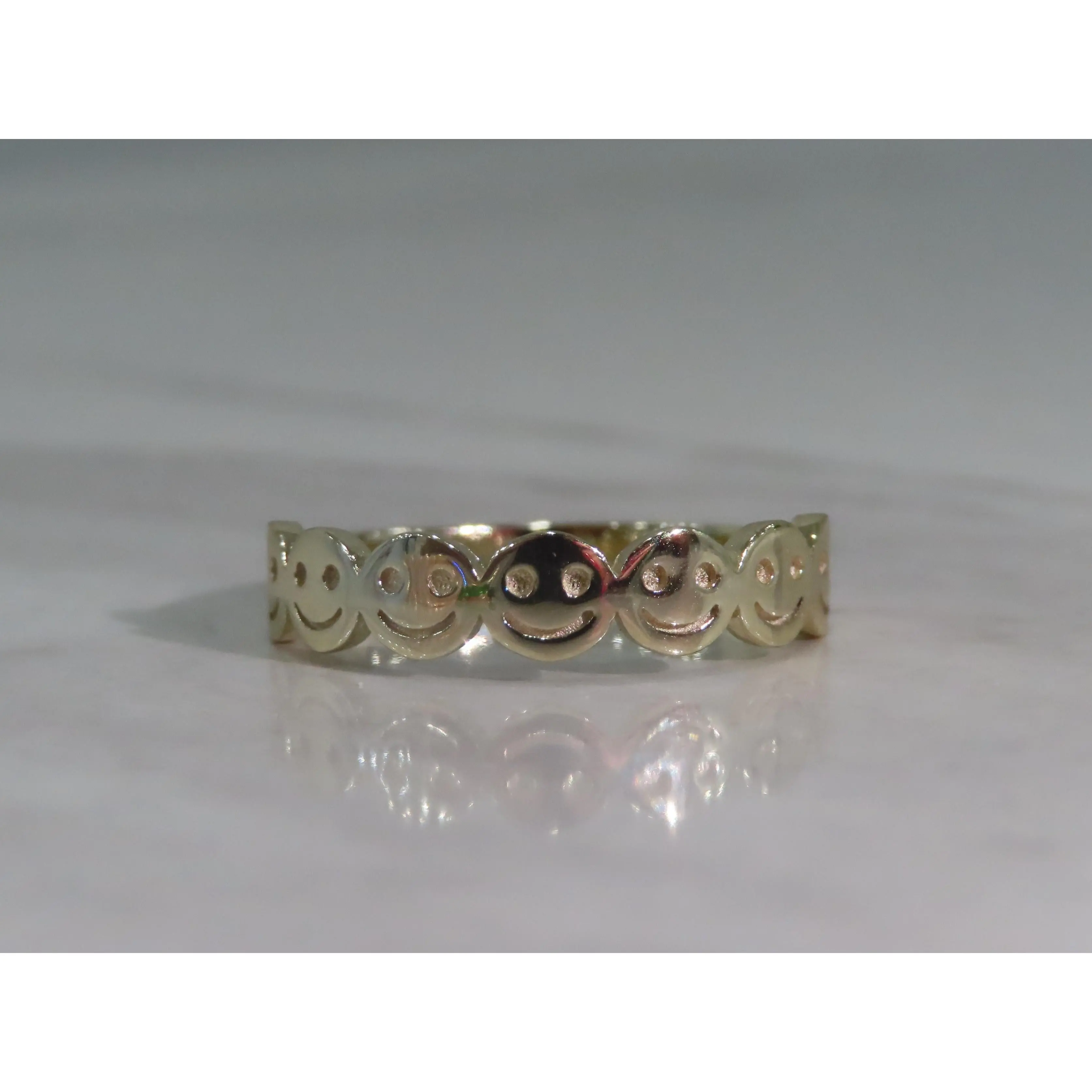Smiley Ring