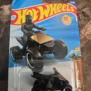 Hot Wheels 2025 New Cyber Squad