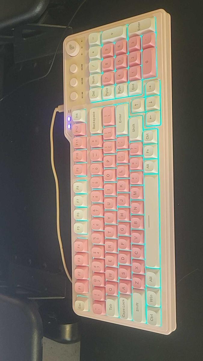 Item: Light pink+white+rose red., 1pc