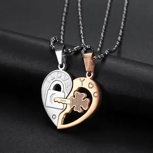 Fashion Lock and Key Couple Necklace Creative Heart-shaped Puzzle Pendant Stainless Steel Men's and Women's Necklace, Sunday Anniversary Commemoration, Birthday Gift, Accessories for Best Friends, Family, Girlfriends