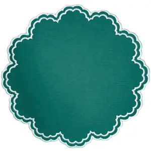 Set of 4 Bettina Placemat in Holiday Green