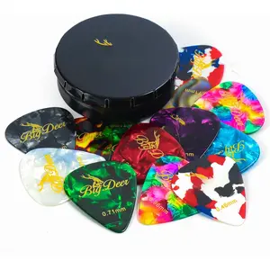 16 pack Celluloid Guitar Picks ,includes Thin,Medium, Heavy & Extra Heavy Picks Plectrums for Acoustic Guitar,Ukulele,Bass Wrapped in tin box