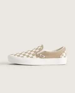 Vans Unisex Classic Slip-On Checkerboard Low Top Shoe