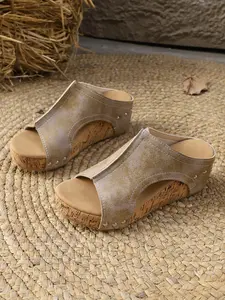 2026 Summer New Retro Wedge Sandals for Women, PU Leather Velcro Slip-On, Comfortable Anti-Slip Beach Shoes, Fashionable Daily Wear