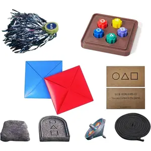 Korean Traditional Folk Game Play Set - Jebi chagi, Gong-gi, Biseokchigi, Paeng-y, DDAKJI, Family Travel Games (1 Set)