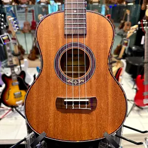 Mars m12ah26: 26” Concert Ukulele - Tan
