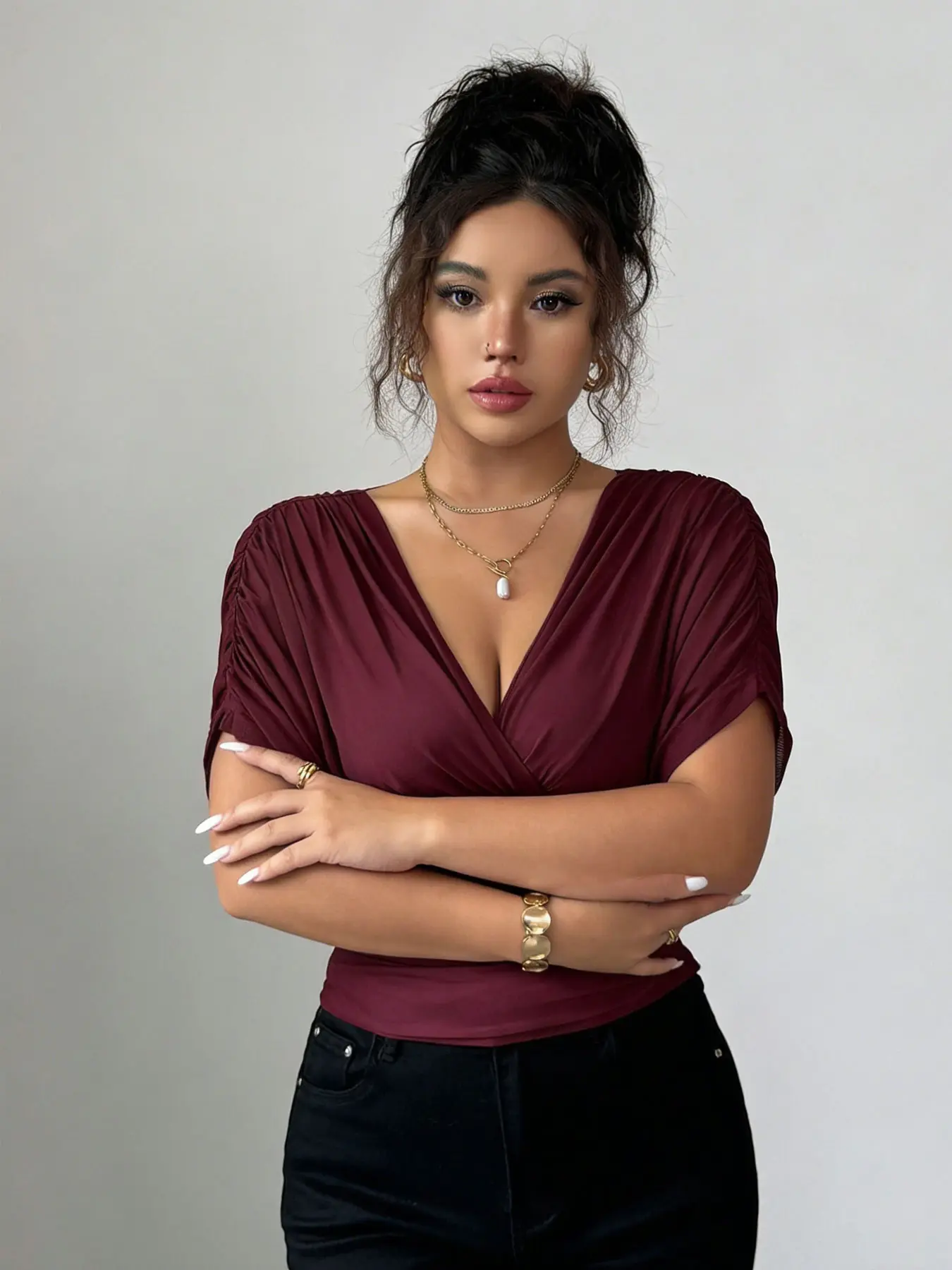 A women's solid color fashionable elegant hot girl style deep V-neck ruffled shoulder waist-cinching Blouse top, suitable for summer, daily commuting, casual wear, and vacation.