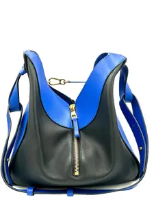 Pre-owned Loewe leather Shoulder Bags HAMMOCK HANDBAG IN BLUE AND BLACK
