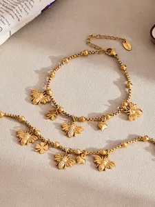 Women's 2-Piece Bee Pendant Necklace Bracelet Set, Synthetic Zircon Jewelry, Elegant Simple Design, Perfect for Anniversaries Birthdays Gifts