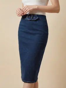 Fashionable Denim Blue High-Waisted Fit Button Skirt for Women, Spring Casual Everyday Commuter Long Straight Leg Split Back Design
