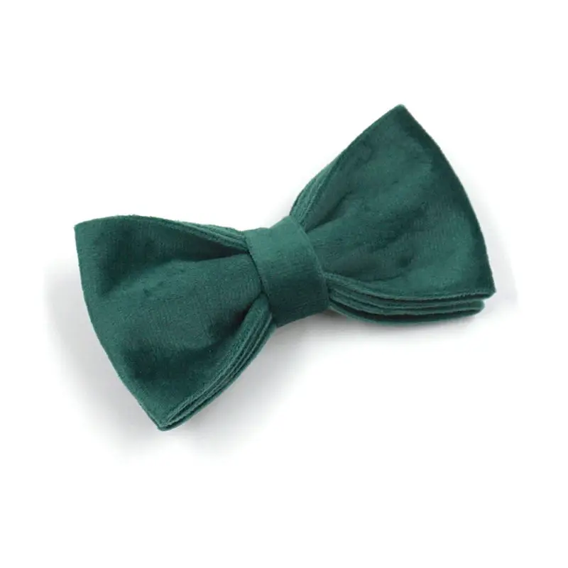 Kelly Green Velvet Collar, Harness, Bow/Bowtie, Leash, and Waste Bag Holder Kelly Green Velvet Collar, Harness, Bow/Bowtie, Leash, and Waste Bag Holder