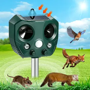 Waterproof Ultrasonic Animal Repeller, Solar LED Strobe, Efficient Bird and Rat Repellent, Animal Repellent Outdoor, Ideal for Garden and Orchard Use
