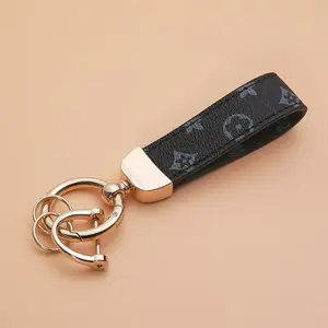 Leather Print Keychain Universal Keychain Leather Keychain  Car Keychain Car Metal Horseshoe Shape Keychain