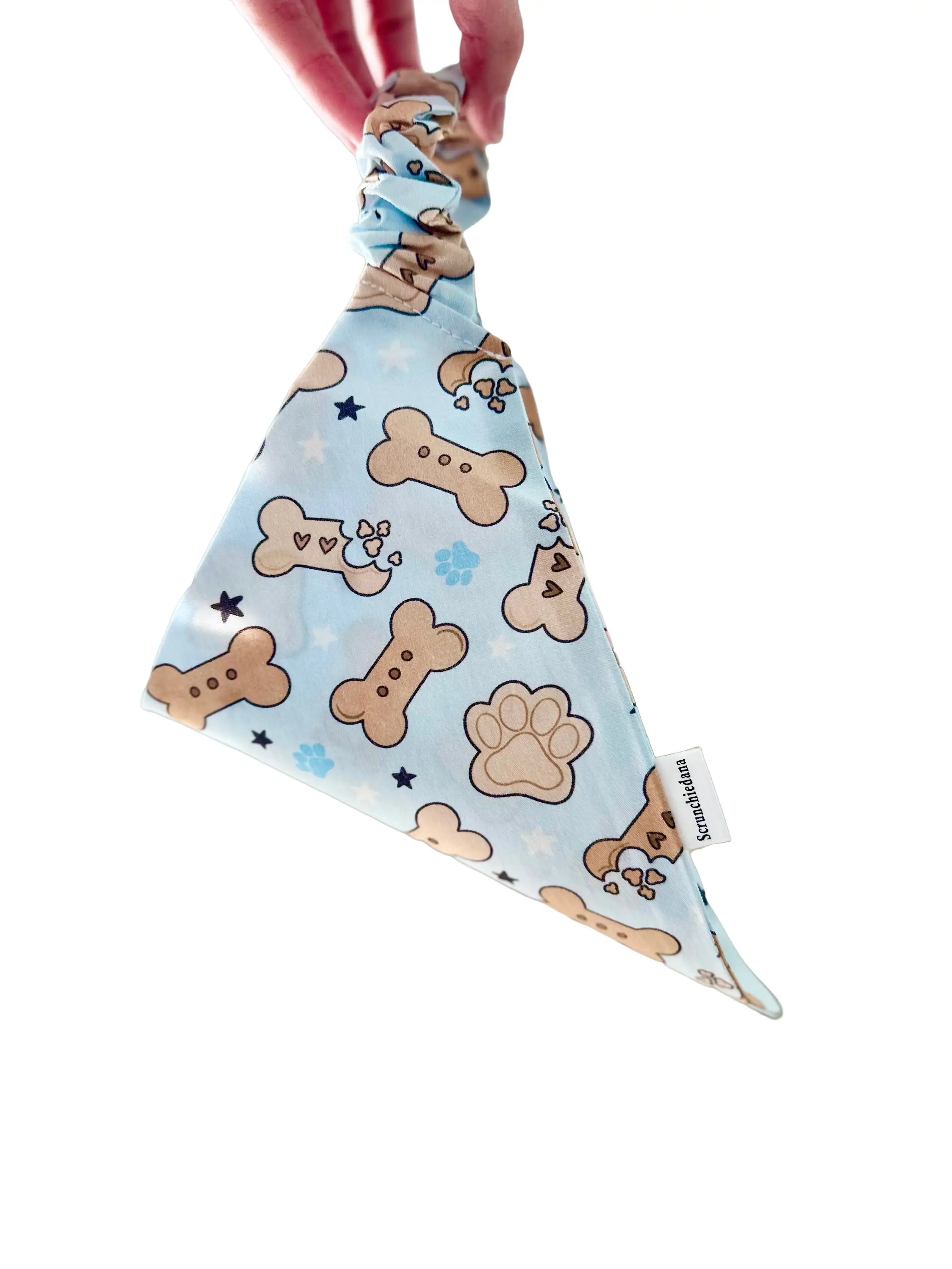Treatos Dog Scrunchiedana,dog scrunchie, elastic dog bandana, user friendly dog bandana, dog accessory, slip on dog bandana, stretchy, fashionable