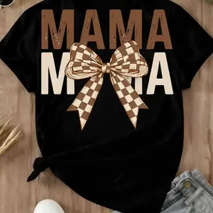 🎀💖[100% Cotton][Graphic T Shirt]"Mama" Checkered Bow Graphic T-Shirt – Cute Mom Life Tee, Unisex Casual Cotton Short Sleeve Top, Trendy Checkered Ribbon Print Shirt, Loose Fit Everyday Wear, Stylish Gift for Moms & Women