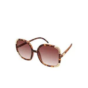 Over-Sized Oval Sunglasses in Tortoise