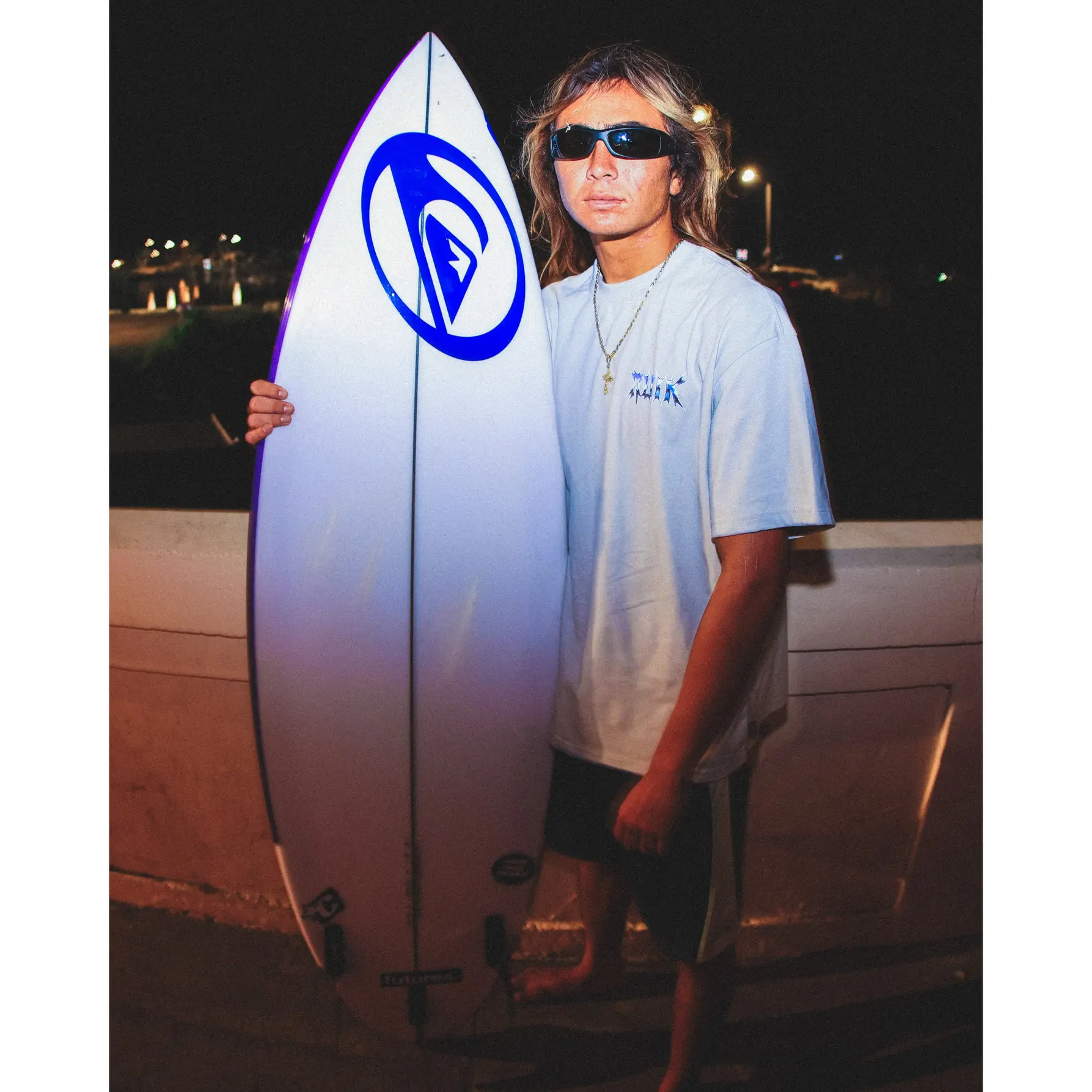 Quiksilver | Mercury Chrome Storm T-Shirt | Oversized Fit Short Sleeve | Casual Streetwear