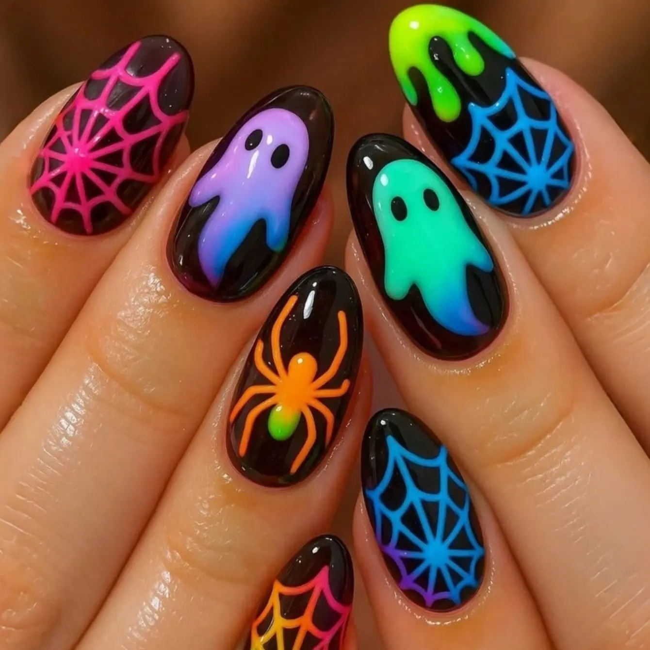 Glow-In-The-Dark Press-On Nails 24pcs - Halloween Almond Fake Nails with Luminous Ghost & Spider Web Decals, Y2K Cute Nail Art Supplies, Easy Apply Fake Nail Stickers for Party Wear
