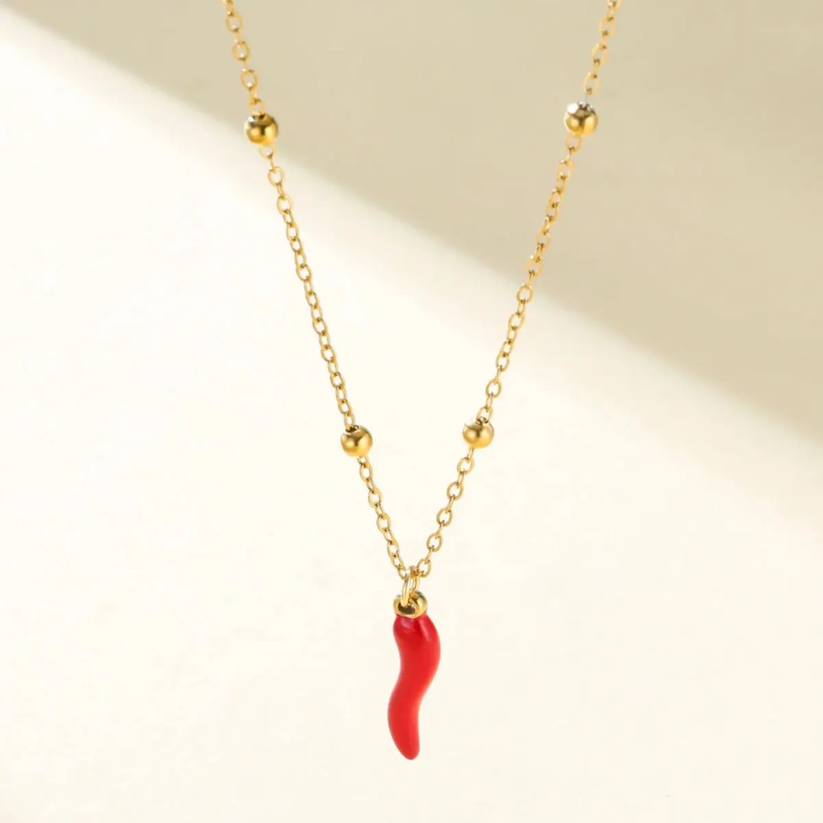 Cazador Enamel Italian Horn Women's Necklace Stainless Steel Red Chili Necklaces Protection Lucky Jewelry Gifts 2026 Wholesale