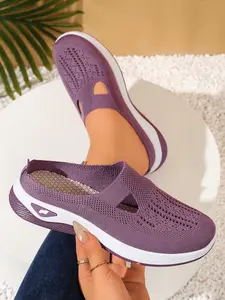 Women's Comfortable Breathable Soft-Sole Slip on Lightweight Casual Shoes for Middle-Aged Moms, Stylish Sporty Everyday Wear, Lightweight and Easy to Walk