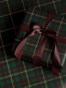 Traditional Christmas Plaid Wrapping Paper Holiday Gift Wrap Tartan Gift Wrap Green Christmas Gift Wrap Christmas Wrapping Paper Plaid