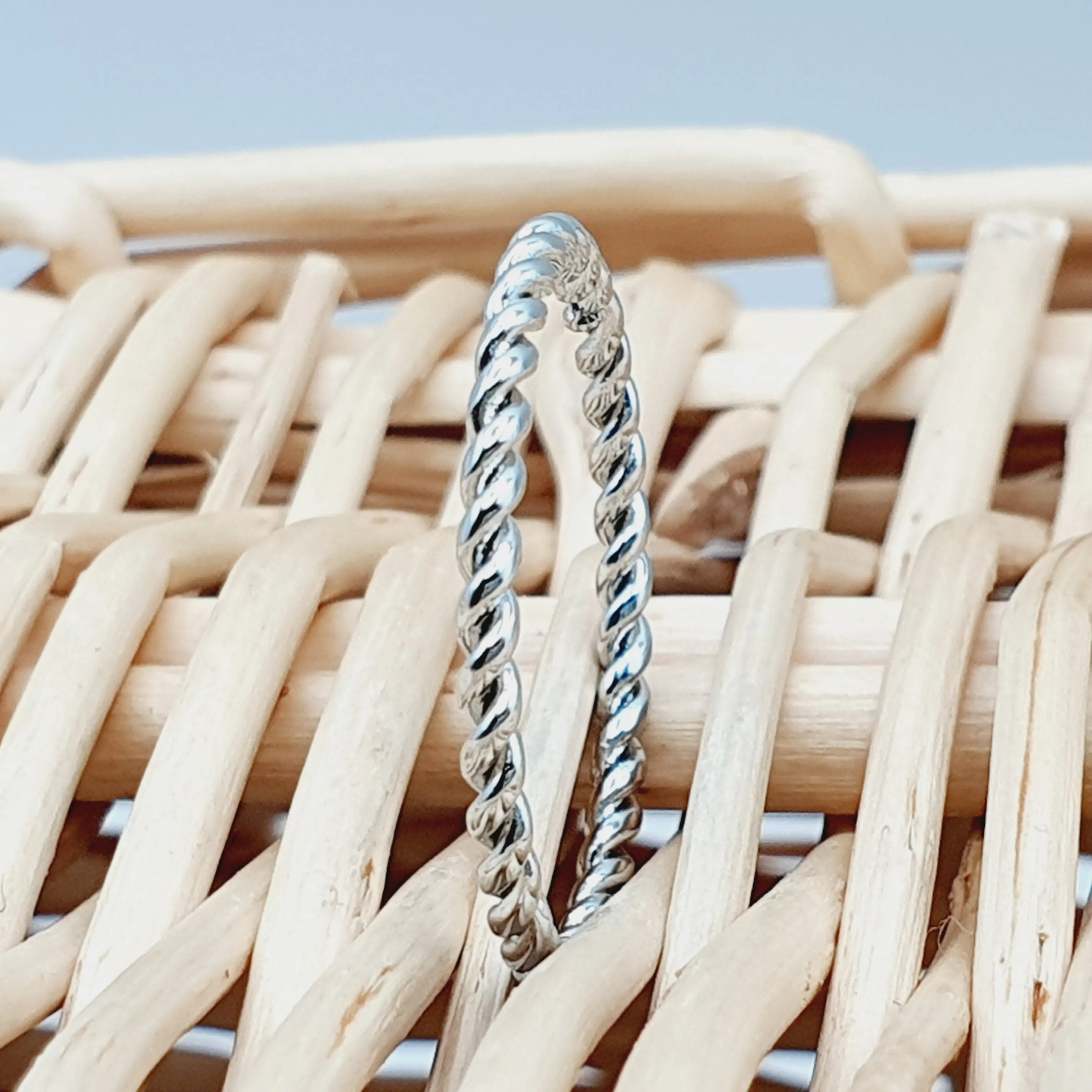 Women's Rope Ring - Titanium Twisted Wedding Ring - Stacker Engagement Ring - Midi Ring - Braided Ring - Wedding Band