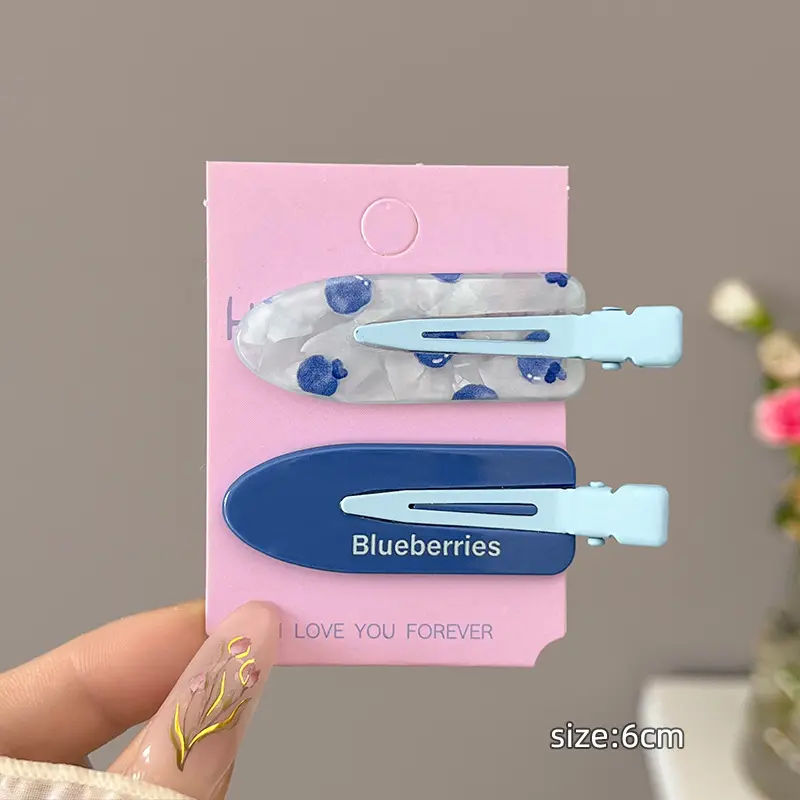 2 pieces of blueberry crushed ice