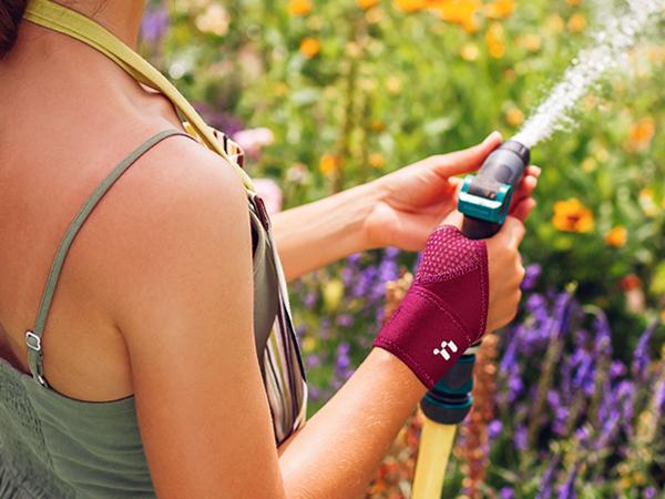 Fitomo Wrist Support Strap with Soft Thumb Opening - Unisex Compression Wristband for Sports, Fitness Workout, Typing, Heavylifting, Adjustable Elastic Fit, Breathable Stretchy Fabric, Basketball Volleyball Gear An Armband Gift for Birthday, Christmas