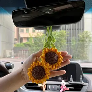 Crochet Sunflower Design Car Rearview Mirror Hanging Decoration, Cute Sunflower Car Pendant, Cute Car Decoration Accessories for Women & Girls as Gift