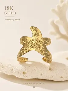 Tiktok Trending Starfish Cuff, Unique Fashion Accessory, Limited Stock Alert, Must-Have Jewelry Piece