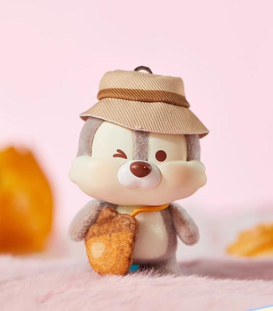 Disney Mickey Mouse Family Cha cha Series Blind Box Keychain，Soft Plush Keychain Bag Accessory For Girls Women Fans, Collectible，Pendant Gift,Unbox Mickey, Minnie, Donald & More Cute Pals