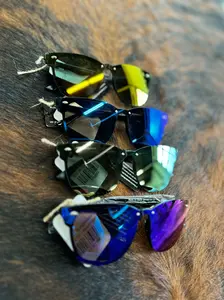 Mirrored Lens Sunglasses - 4 Colors
