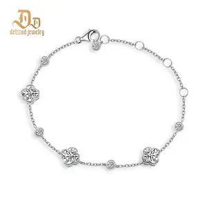 Delzzad 3.5ct Four Leaf Clover Cluster Adjustable Bracelet Lab-Created Moissanite Bracelet S925 Sterling Silver Moissanite Jewelry Engagement Wedding Anniversary Perfect Christmas Gifts
