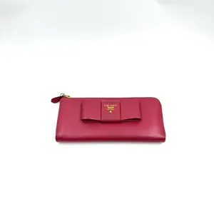 Pre-owned PRADA AS SHOWN Clutches & Wristlets HZ 2031 Wallet 26.03.07