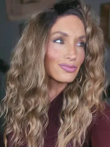 CARKIRA Jessica BC Version 20" Amberlit Bronde 13x4 Lace Frontal Synthetic Wig, High-Quality Natural Looking, Heat Resistant, Adjustable Straps, Comfortable Elastic Cap, Adjustable Wig Head