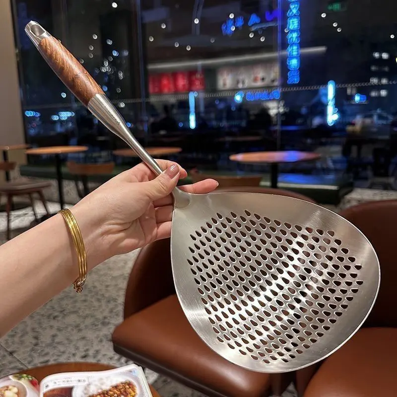 Stainless Steel Slotted Spatula with Wooden Handle, Heat Resistant Kitchen Tool for Cooking & Frying, Essential for Home Use