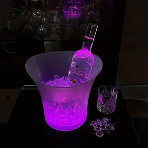 1pc RGB Multi Color Changing LED Ice Bucket - Power By 2 AA Batteries, 8 Color Changing LED Light - For Parties, Home, Bar, Clubs, Kitchen - Perfect Gift for Entertainers & Host Utensils Plastic Bottle Container