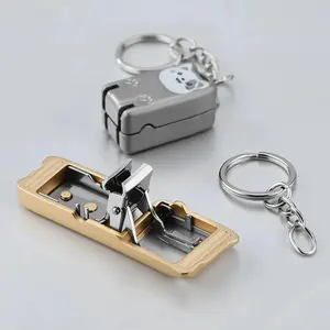 2 pieces of internet famous cat shaped nail clippers, portable folding nail clippers with keychains, portable nail tools for trimming nails cleanly and cleanly, suitable for daily/travel use