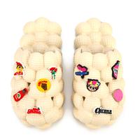 Beige - with accessories